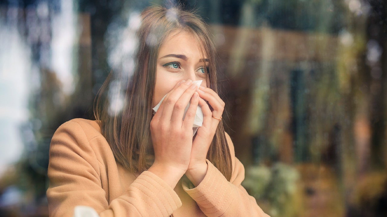 Have a cold or flu? Here’s how to know if you can nonetheless work out: ‘Use the neck check’